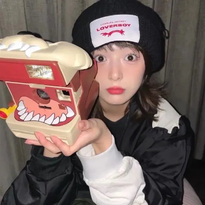 百变小姬子